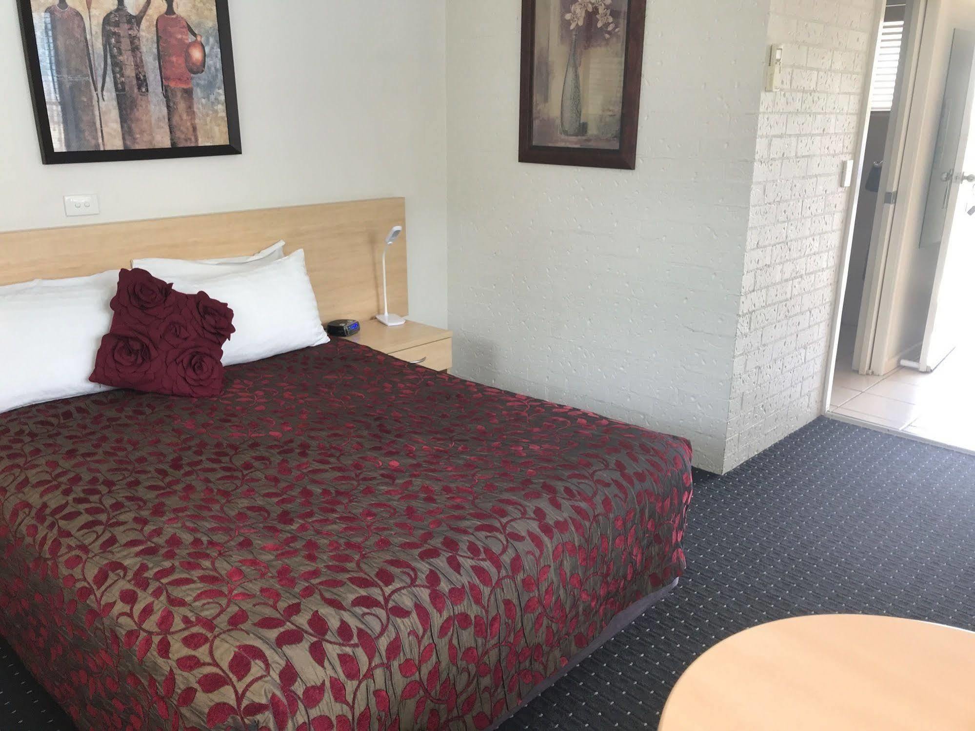 Motel Grande Tamworth Exteriör bild