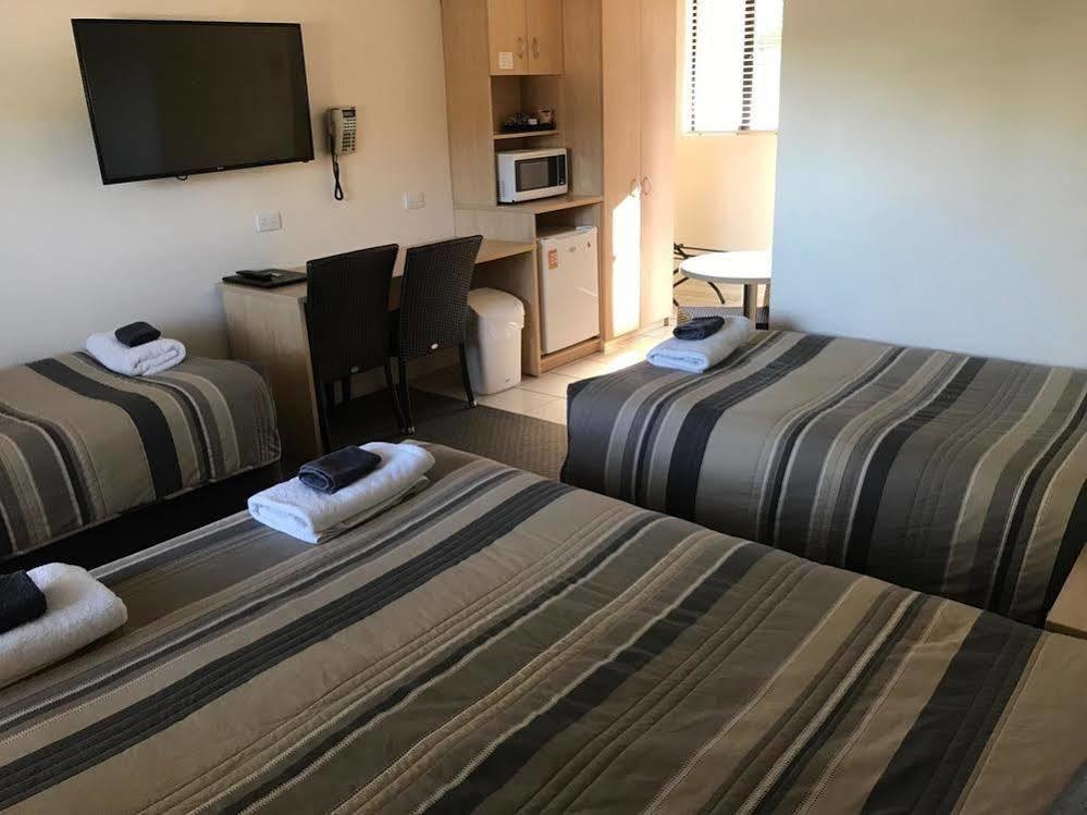 Motel Grande Tamworth Exteriör bild